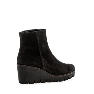 Gabor 74.780.17 Black Suede Wedge