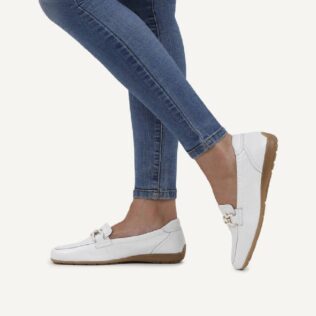 Caprice 24654-42 White Deer